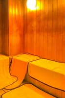 公共の温泉施設での7時からの清掃（電話連絡ください）